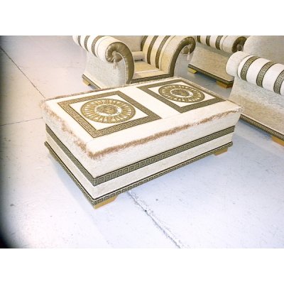  EMPORIO włoska pufa 55x55 cm. z meandrem i Meduzą Versace